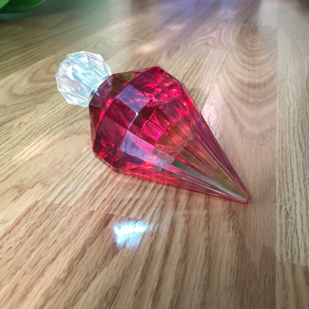 *SOLD ON MERCARI* Rose crystalline fragrance